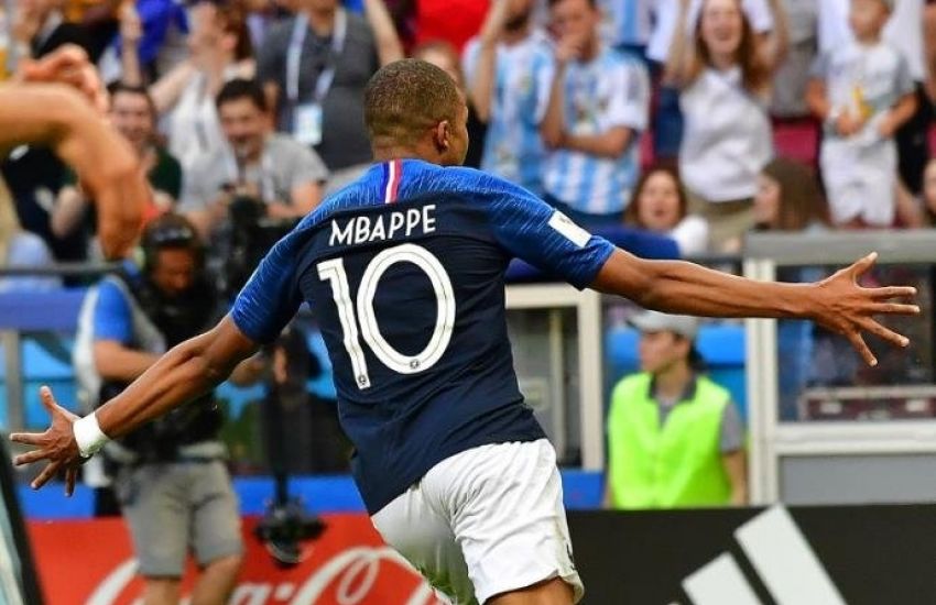 Mbappé lidera vitória e França vai às quartas; Argentina é eliminada 