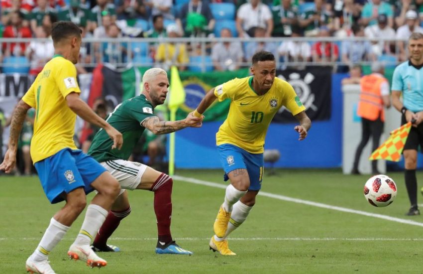 Brasil segura o ataque mexicano e vence por 2 a 0 