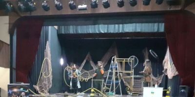 Projeto Teatral Recicla Mundo realiza apresentações no Cine Teatro Coliseu em Camaquã
