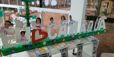 Crianças de escola infantil realizam mostra do projeto "Em nossa cidade tem" em Camaquã