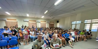 Brigada Militar realiza palestra em escola de São Lourenço do Sul
