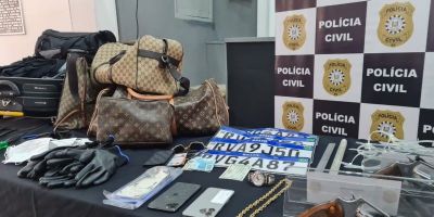 Polícia Civil recupera joias roubadas em residências de luxo em Porto Alegre   